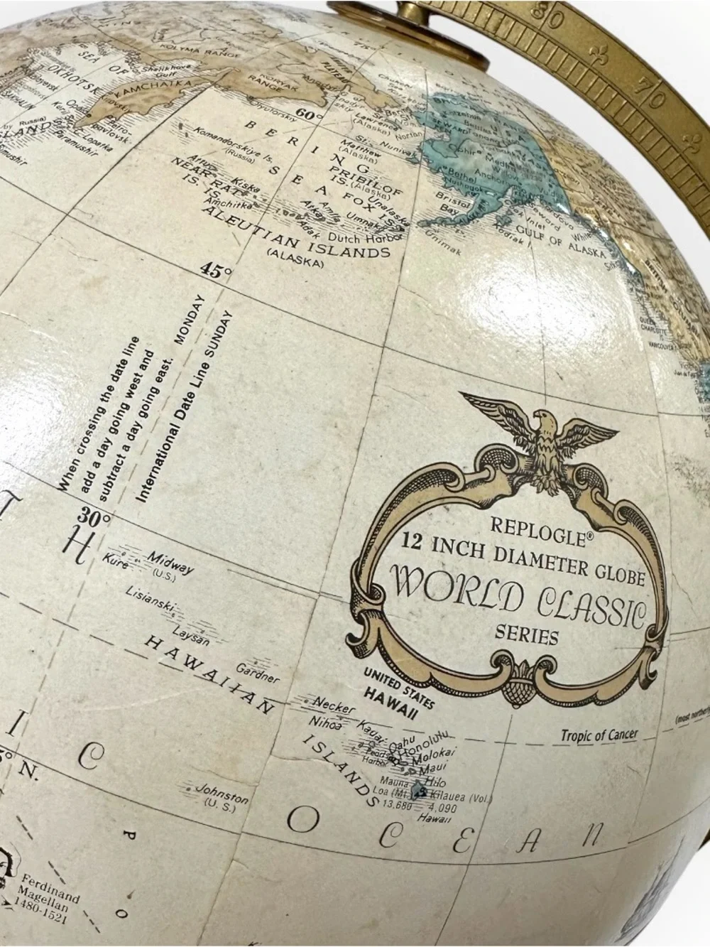 Vintage c1979 Replogle World Classic 12” Globe Raised Relief Wood Base USA